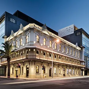 The Melbourne 5*, Perth Australien
